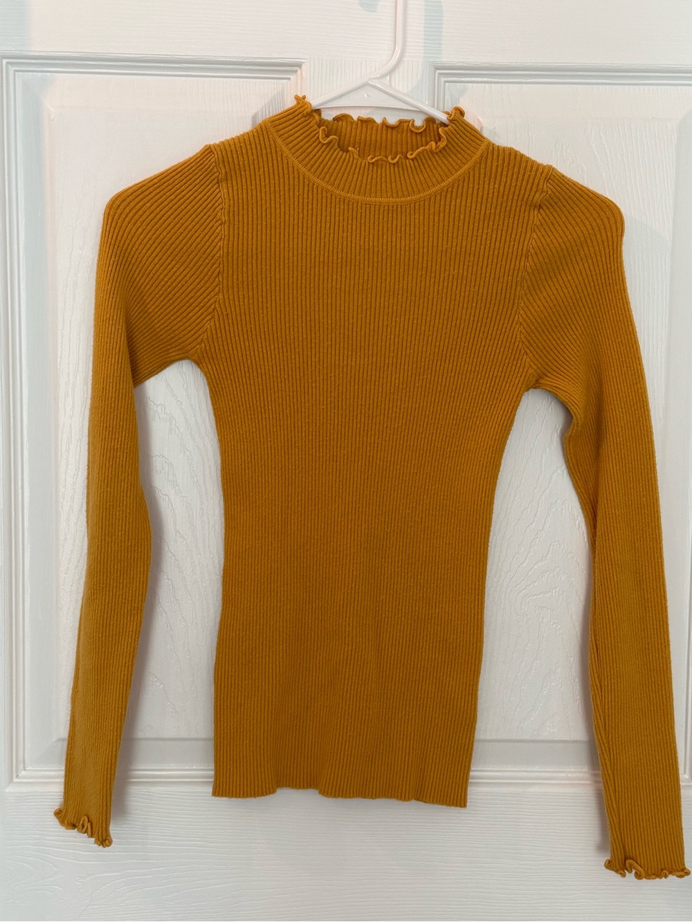 Dreamers by Debut Sz XS Ribbed Mock-Neck Long Sleeve Top in Mustard